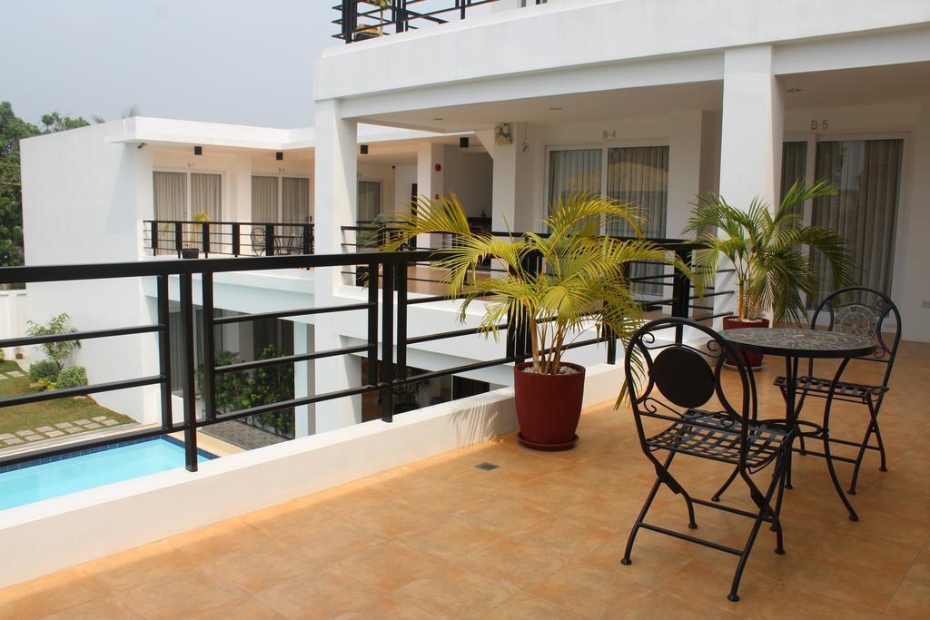 Be-Ing Suites Davao Exterior photo